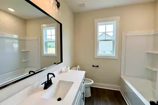 5570 Martys Ct, Bailey, NC 27807 - Photo 11