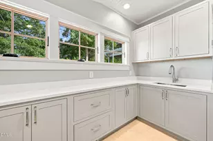 218 Hillsborough Rd, Carrboro, NC 27510 - Photo 35