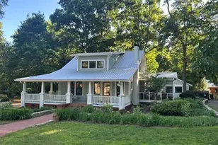218 Hillsborough Rd, Carrboro, NC 27510 - Photo 1
