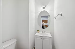 7712 Cloudview Ln, Raleigh, NC 27613 - Photo 23
