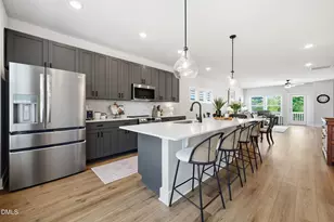 211 Pond Vw Ct, Fuquay-Varina, NC 27526 - Photo 3