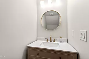 5716 North Hills Dr, Raleigh, NC 27612 - Photo 17