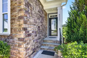 8256 Pritchett Farm Ln, Raleigh, NC 27606 - Photo 5