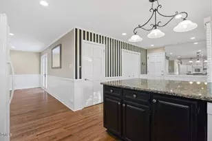 1105 S Vermont St, Smithfield, NC 27577 - Photo 9