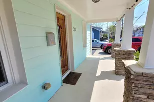 321 Bledsoe Ave, Raleigh, NC 27601 - Photo 3