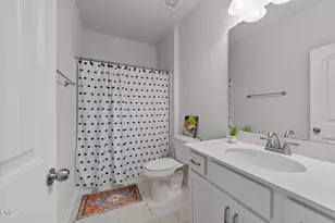 122 Commons Cir, Clayton, NC 27520 - Photo 25