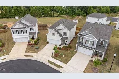 122 Commons Circle, Clayton, NC 27520 - Photo 3