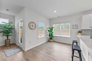 122 Commons Cir, Clayton, NC 27520 - Photo 11