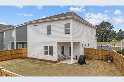 122 Commons Circle, Clayton, NC 27520 - Photo 3