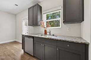 610 Barrington Row Ave, Zebulon, NC 27597 - Photo 7