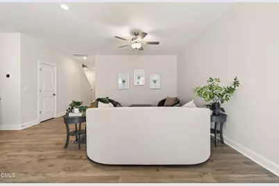 610 Barrington Row Avenue, Zebulon, NC 27597 - Photo 3