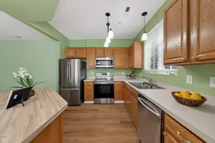 412 Eyam Hall Ln, Apex, NC 27502 - Photo 7