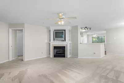 2219 Delaney Drive # 214, Burlington, NC 27215 - Photo 3