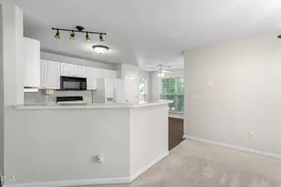 2219 Delaney Dr, Burlington, NC 27215 - Photo 5