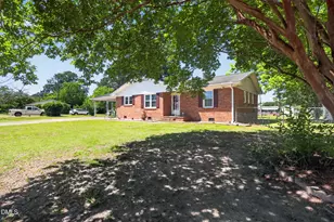 502 Crestview Ave SW, Wilson, NC 27893 - Photo 3