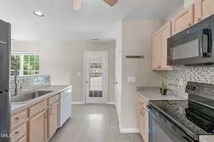 512 Lee St, Holly Springs, NC 27540 - Photo 11