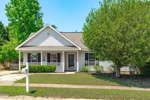 512 Lee St, Holly Springs, NC 27540 - Photo 1