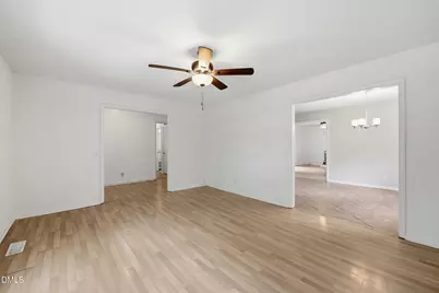 5940 Wintergreen Drive, Raleigh, NC 27609 - Photo 9