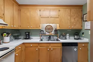 4148 Willow Haven Ct, Raleigh, NC 27616 - Photo 15