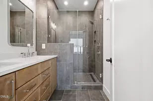 403 Chatham View Rd, Cary, NC 27511 - Photo 23
