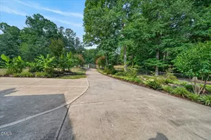 545 Ryans Ln, Clayton, NC 27520 - Photo 5