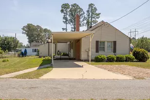 610 N Lincoln St, Benson, NC 27504 - Photo 29