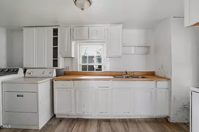 207 2nd Street, Erwin, NC 28339 - Photo 5
