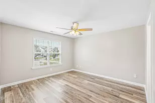 1404 Springshire Ct, Raleigh, NC 27610 - Photo 15