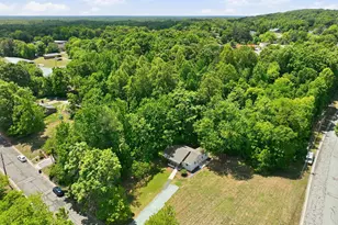 707 Dickens St, Roxboro, NC 27573 - Photo 9