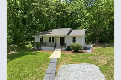 707 Dickens Street, Roxboro, NC 27573 - Photo 11