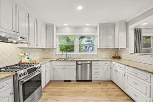 5508 Partridge Ln, Raleigh, NC 27609 - Photo 7