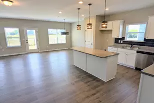 250 Ambassador Dr, Clayton, NC 27520 - Photo 3