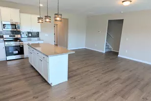 250 Ambassador Dr, Clayton, NC 27520 - Photo 5