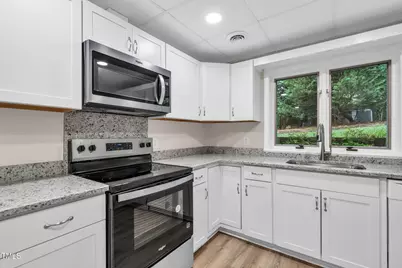 100 Laurel Hill Circle #A, Chapel Hill, NC 27514 - Photo 5
