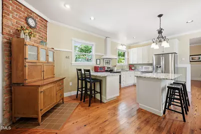 513 College Street, Oxford, NC 27565 - Photo 21