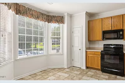 304 Nottinghill Walk, Apex, NC 27502 - Photo 5