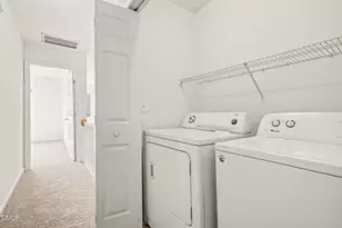 10 Moorefield Ct, Durham, NC 27705 - Photo 25