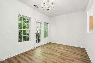 10 Moorefield Ct, Durham, NC 27705 - Photo 15