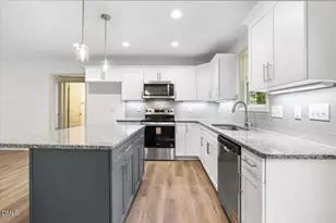 305 N West St, Roseboro, NC 28382 - Photo 13