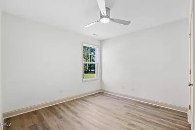 305 N West Street, Roseboro, NC 28382 - Photo 23