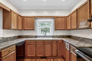 2028 Lovdal Dr, Raleigh, NC 27613 - Photo 9