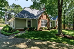 2028 Lovdal Dr, Raleigh, NC 27613 - Photo 3