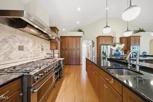 3812 Somerset Dr, Durham, NC 27707 - Photo 3