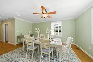 3812 Somerset Dr, Durham, NC 27707 - Photo 7
