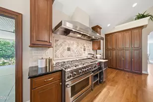 3812 Somerset Dr, Durham, NC 27707 - Photo 21
