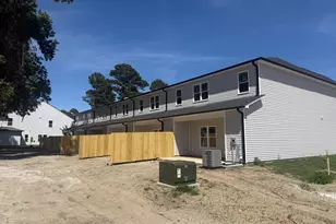 504 S Ryals St, Benson, NC 27504 - Photo 3