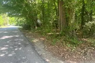 240 Chavasse Ave, Henderson, NC 27536 - Photo 1