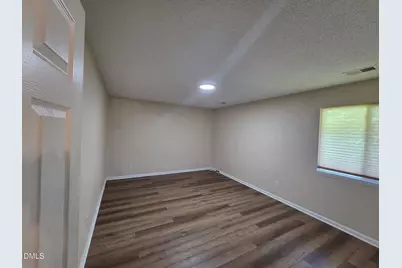906 W Chatham Street, Cary, NC 27511 - Photo 9