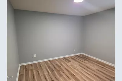 902 W Chatham Street, Cary, NC 27511 - Photo 11