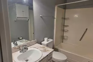 902 W Chatham St, Cary, NC 27511 - Photo 9